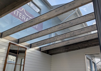 1 kpl VÄLKE-kesähuoneita poistohintaan